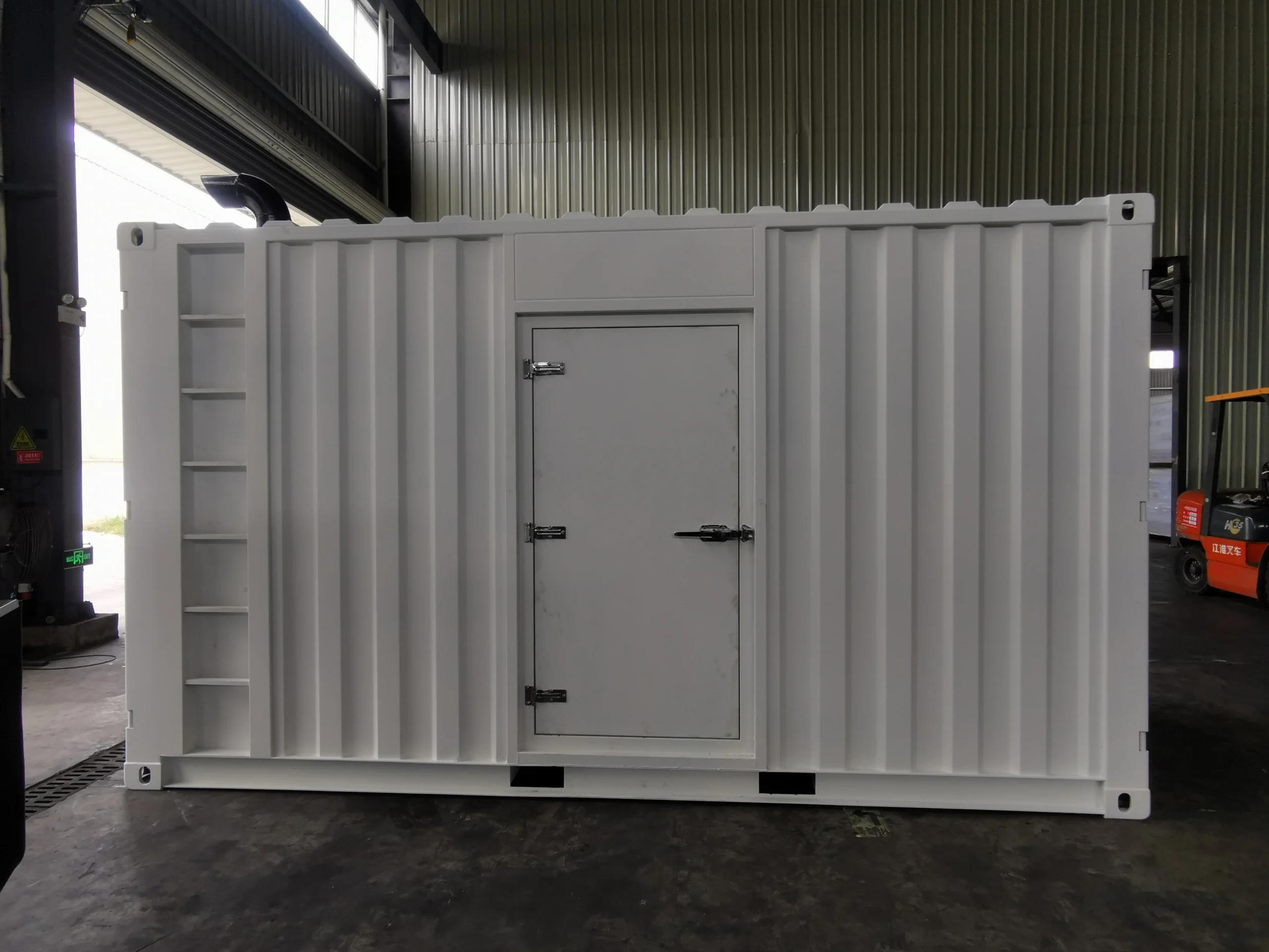 Gfs--500kva/smart-gen Controller/cum-mins Engine /8 H Working Time Fuel Tank Container Type - Image 5